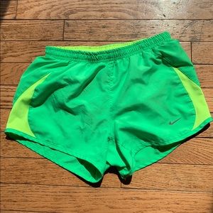 Nike shorts size xs